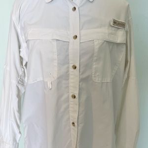 Columbia Ladies White Button Down Shirt - Size MEDIUM